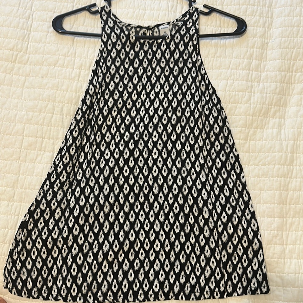Old Navy X-Small black and white blouse
